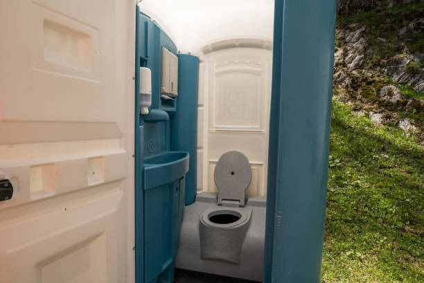 Portable Toilet Options We Offer in Batavia, OH